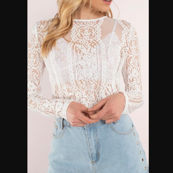 Tobi Le Bain White Lace Crop Top - Picture 2 of 3